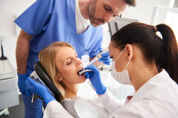 Best Teeth Whitening  in Sullivan, IL